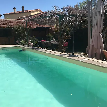 Chez Martine Côté Cité Villa *