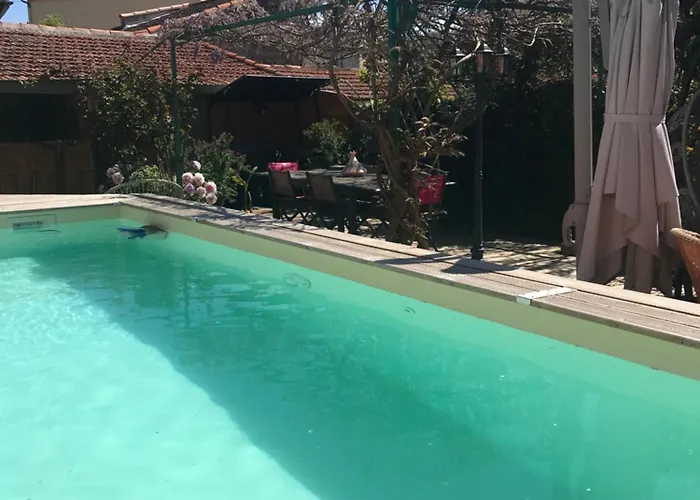 Chez Martine Cote Cite Вилла *